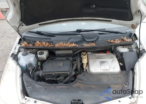 2004 Toyota Prius z USA, uszkodzony, nr VIN JTDKB20U640051932